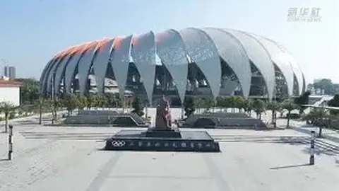 激战17分钟，措利斯精准助攻，福布斯闪电反击锁定胜局，巴萨1-2惊心动魄逆转！